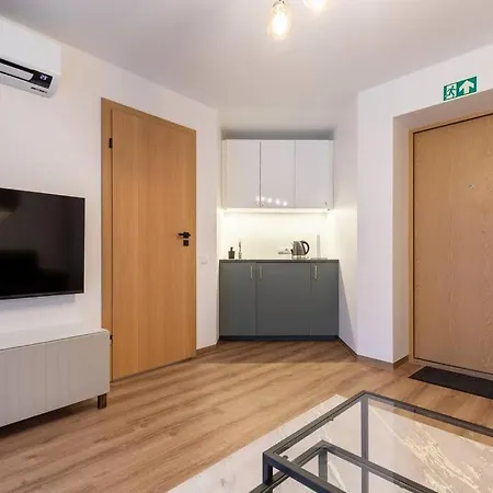 Apartamentai Su Baseinu Sventojoje *